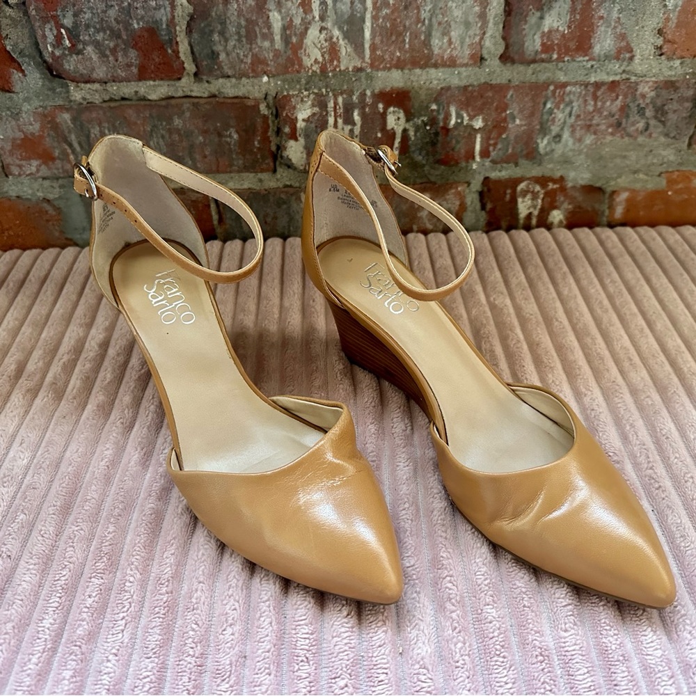 FRANCO SARTO Tan Wedge Heel